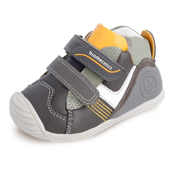 detail BIOMECANICS, 201124 - chlapecká kotníková obuv